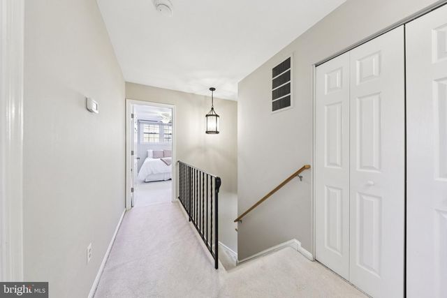10305 MOUNTINGTON CT, Vienna, VA 22182