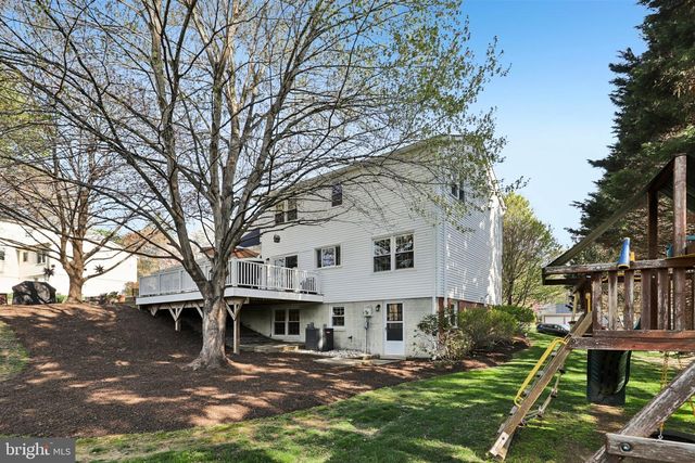 10305 MOUNTINGTON CT, Vienna, VA 22182