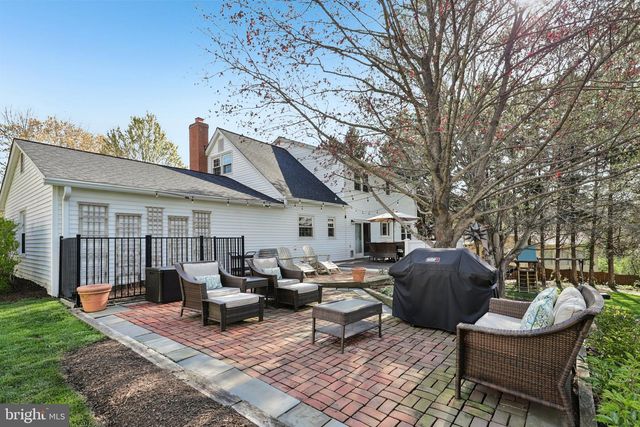 10305 MOUNTINGTON CT, Vienna, VA 22182