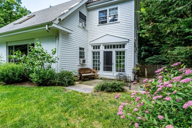 156 East Bay Road, Barnstable, MA 02655