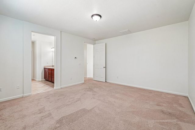 10538 Arianne Dr, Stockton, CA 95209