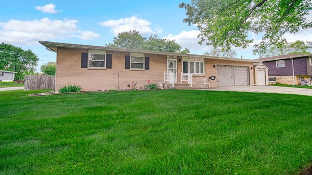 2546 Willowdale Road, Portage, IN 46368