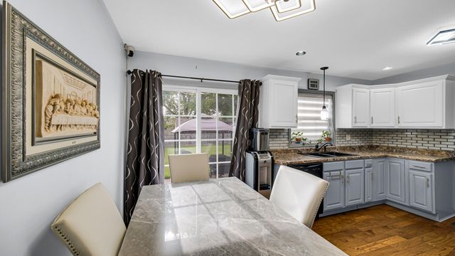 2546 Willowdale Road, Portage, IN 46368