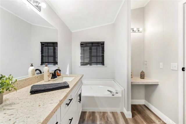 790 Santa Clara Circle, Hemet, CA 92543