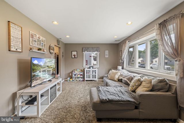 161 PETERSON BLVD, Woodbury, NJ 08096