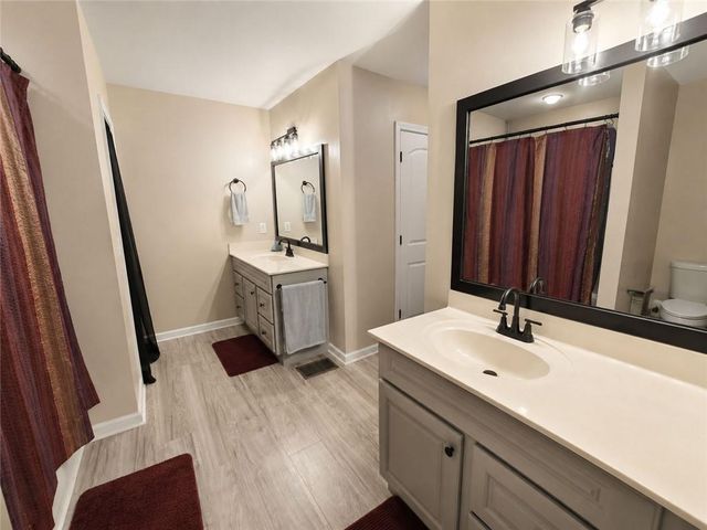 97 Tradewinds Road, Cleveland, GA 30528
