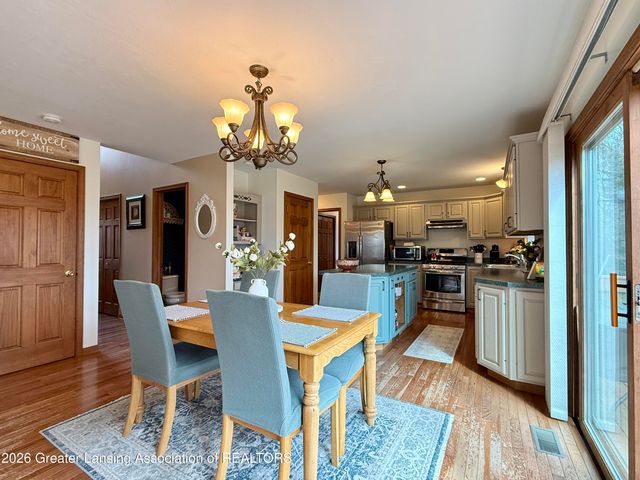 4416 N Smith Road, Dimondale, MI 48821