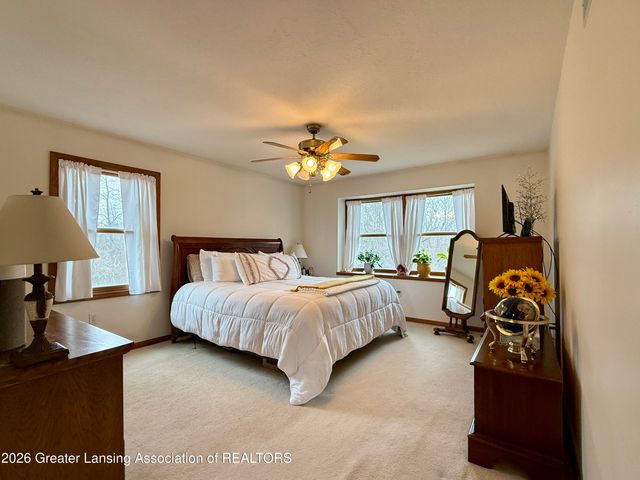 4416 N Smith Road, Dimondale, MI 48821