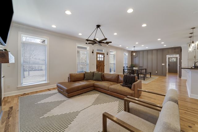 1362 Cliff Amos Rd, Spring Hill, TN 37174