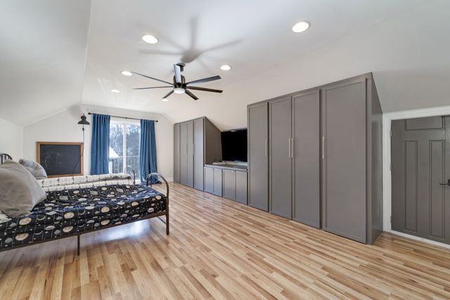 1362 Cliff Amos Rd, Spring Hill, TN 37174