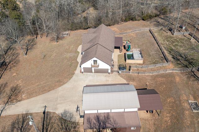 1362 Cliff Amos Rd, Spring Hill, TN 37174