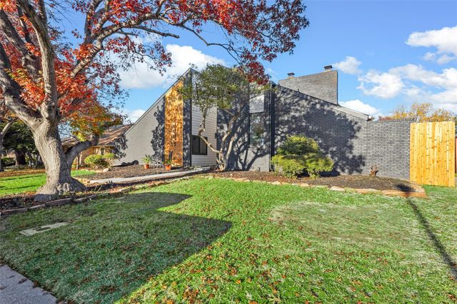 6443 Redpine Road, Dallas, TX 75248