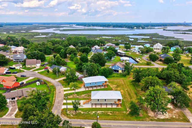 10113 Bald Eagle Drive, Biloxi, MS 39532