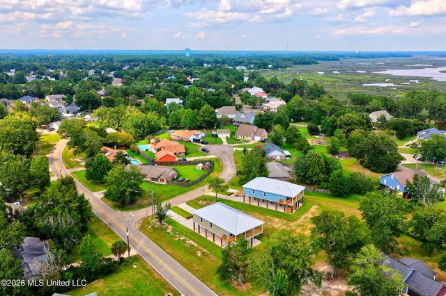 10113 Bald Eagle Drive, Biloxi, MS 39532