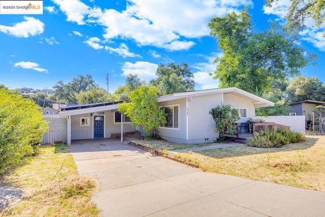 18189 5th Ave, Jamestown, CA 95327