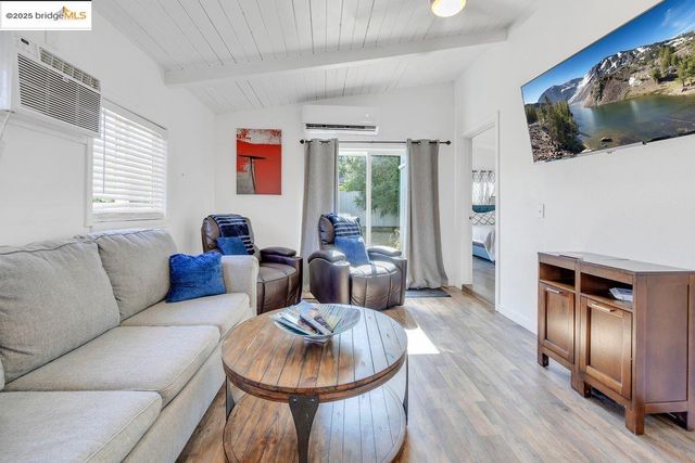 18189 5th Ave, Jamestown, CA 95327