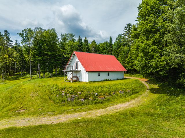 62 Mountain Meadows Way Road, Long Lake, NY 12847