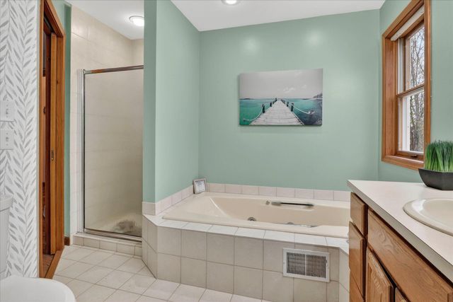 3652 Sawyer Road, Sawyer, MI 49125