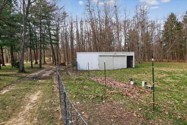 3652 Sawyer Road, Sawyer, MI 49125