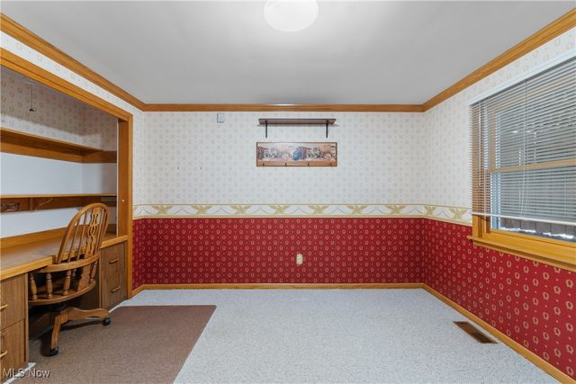 634 Edgewood Street SE, North Canton, OH 44720