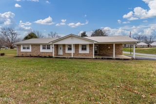 212 Mayflower Road, Johnson City, TN 37601
