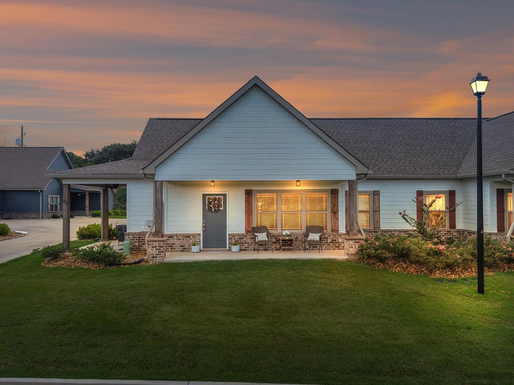 24 Maddox Lane, Chatsworth, GA 30705