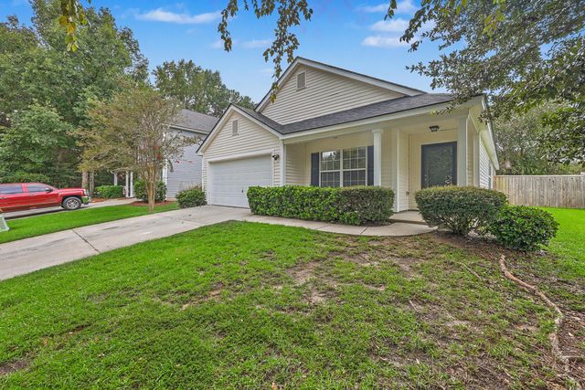 4017 Carolina Bay Drive, Moncks Corner, SC 29461