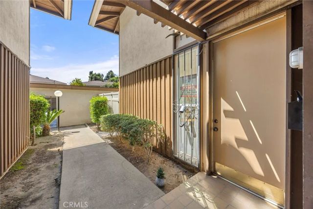15500 Tustin Village 25, Tustin, CA 92780