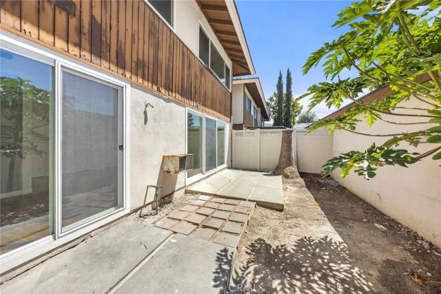 15500 Tustin Village 25, Tustin, CA 92780
