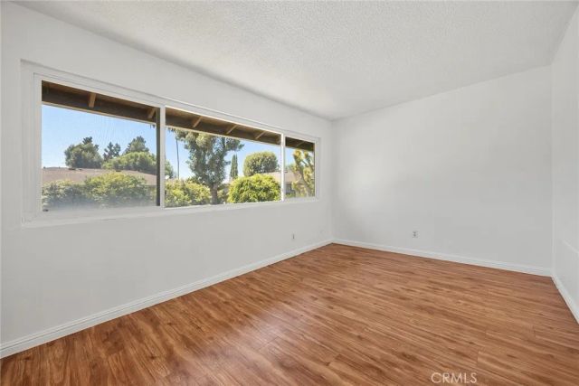 15500 Tustin Village 25, Tustin, CA 92780