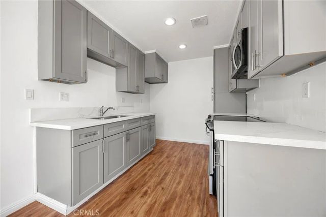15500 Tustin Village 25, Tustin, CA 92780