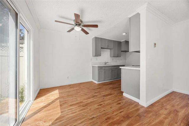 15500 Tustin Village 25, Tustin, CA 92780