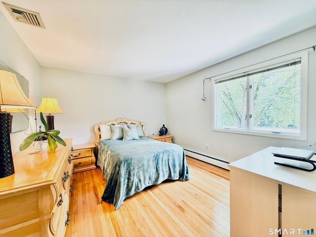 3 Susan Court, Norwalk, CT 06851