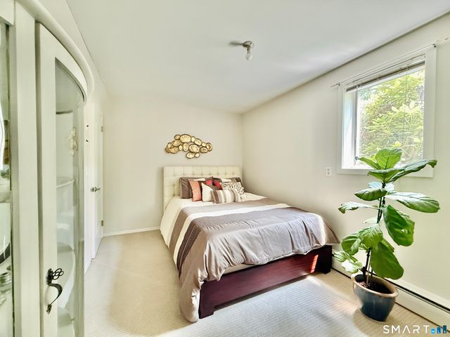 3 Susan Court, Norwalk, CT 06851