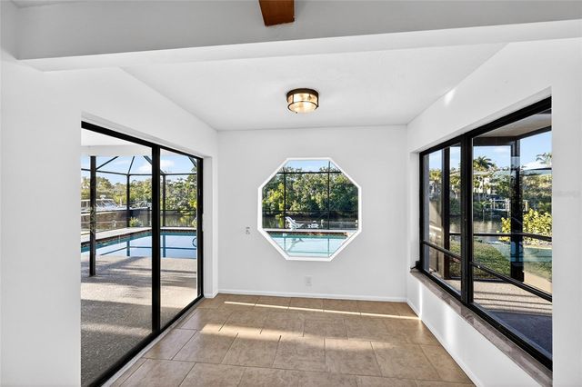 5424 AMERICA DRIVE, Sarasota, FL 34231