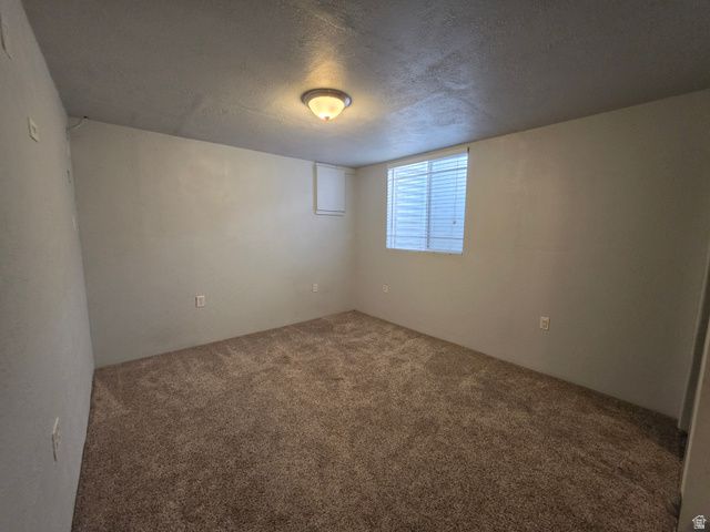 8769 S BROWN PARK DR, West Jordan, UT 84081