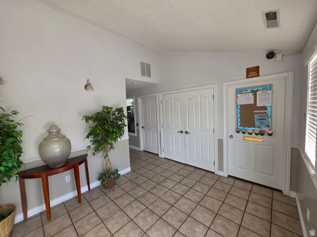 8769 S BROWN PARK DR, West Jordan, UT 84081