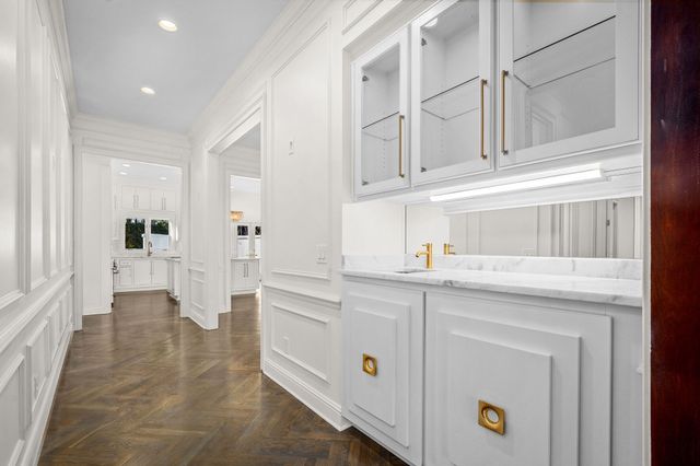 135 Abbottsford, Nashville, TN 37215