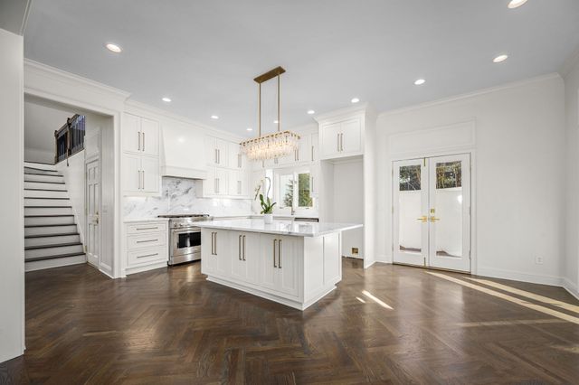 135 Abbottsford, Nashville, TN 37215
