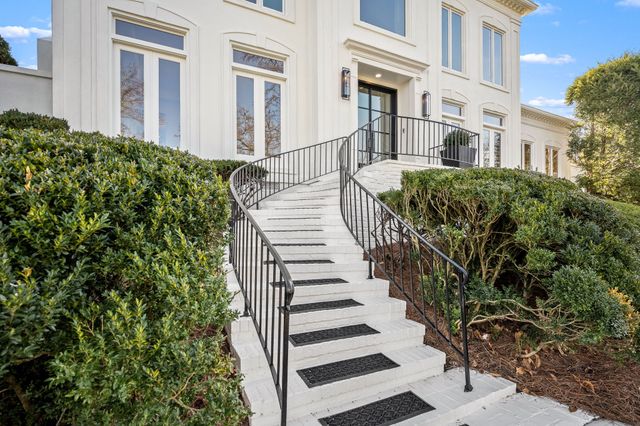 135 Abbottsford, Nashville, TN 37215