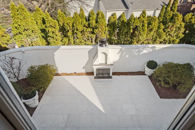 135 Abbottsford, Nashville, TN 37215