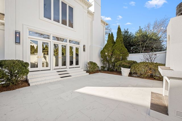 135 Abbottsford, Nashville, TN 37215