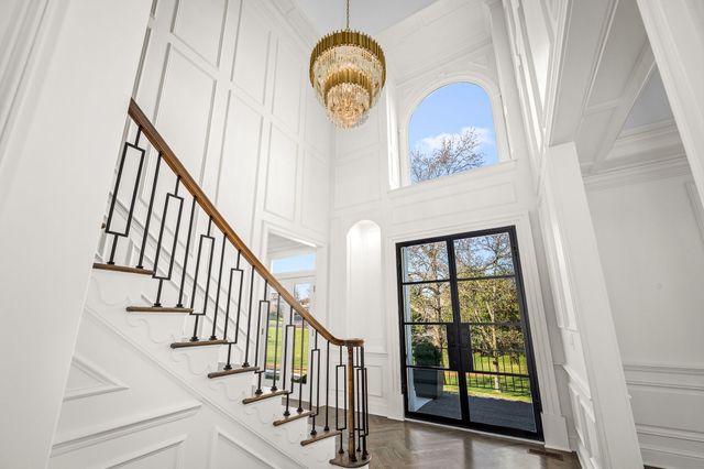 135 Abbottsford, Nashville, TN 37215