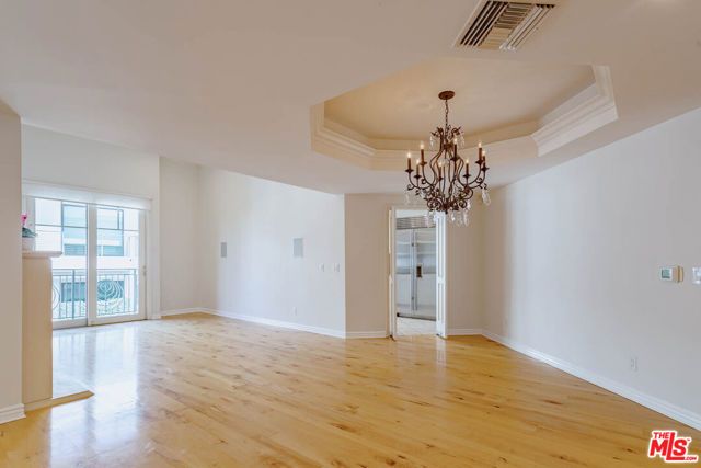 430 N Oakhurst Drive PH407, Beverly Hills, CA 90210