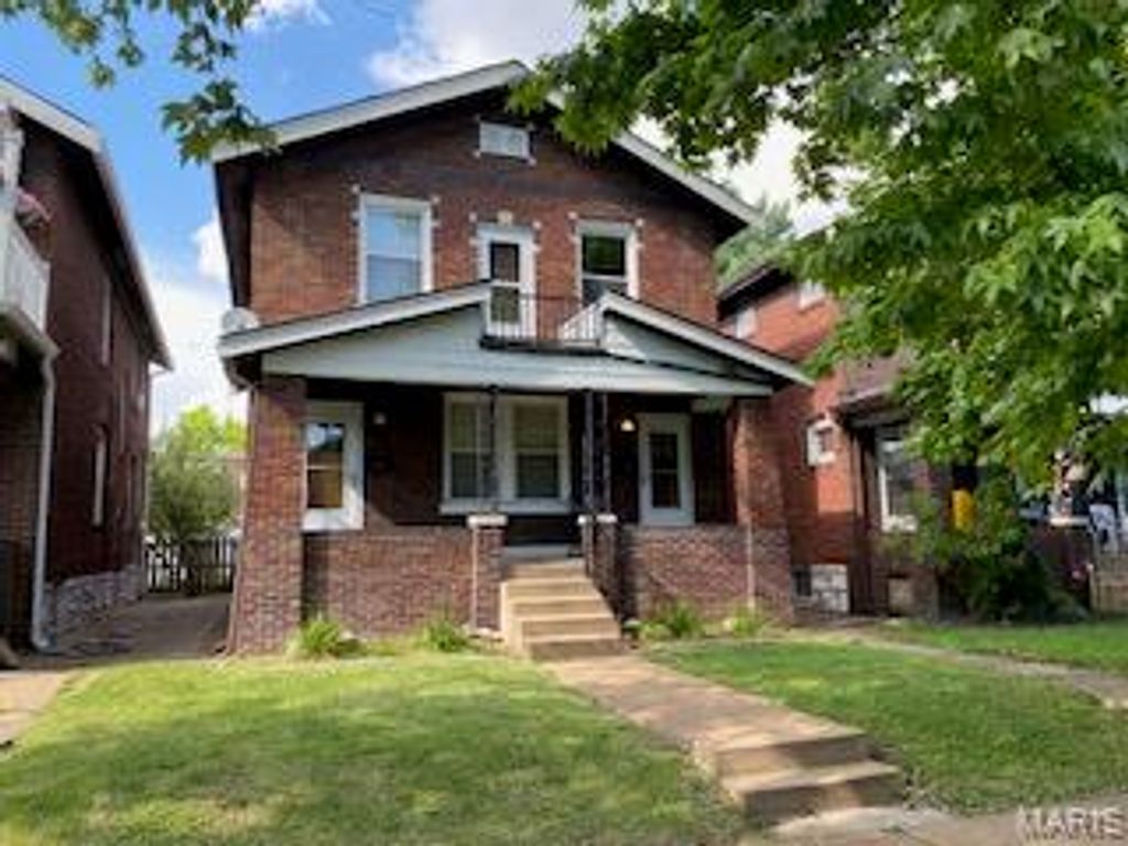 4947 Tholozan Avenue, St Louis, MO 63109