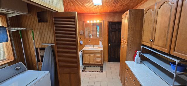 33 Creek View Ln, Waverly, TN 37185
