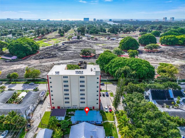 1711 Buchanan Street, Hollywood, FL 33020