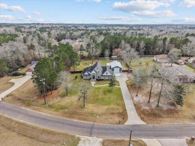 305 Northwood Park, Livingston, TX 77351