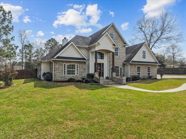 305 Northwood Park, Livingston, TX 77351
