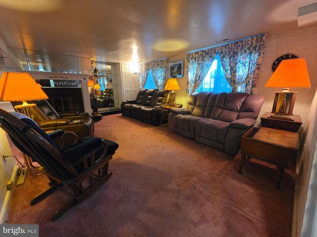 333 E NEW ST, Glassboro, NJ 08028